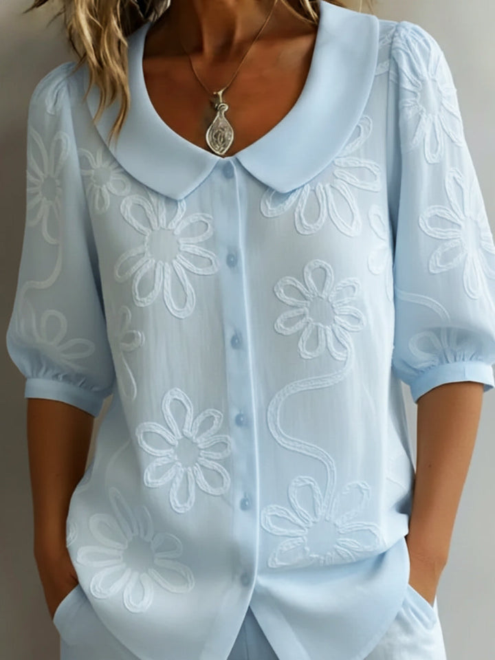 Aurelia | Let, blomsterbluse med naturlig elegance
